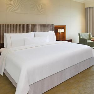 1 King Bed Guest Room